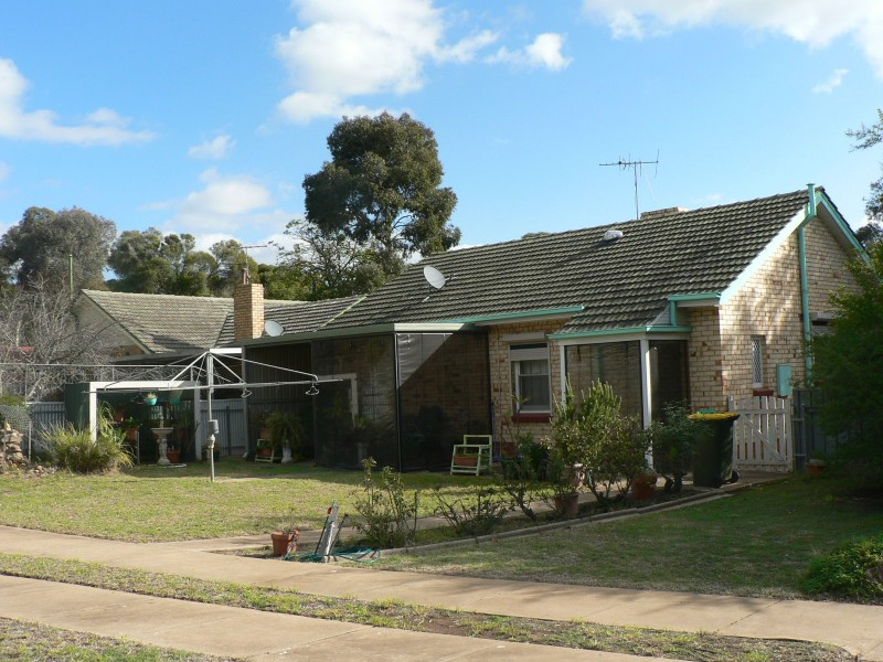 33 Spruance Road, Elizabeth East SA 5112