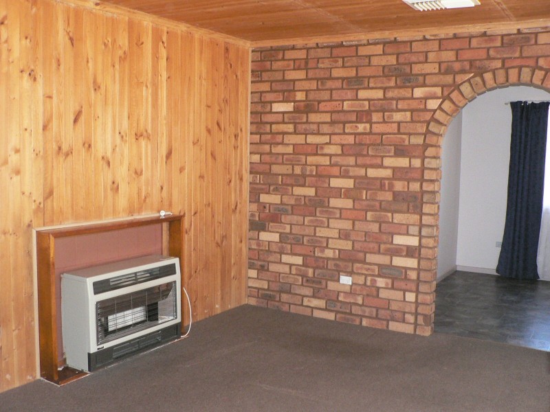 5 Blackham Cres, Smithfield Plains SA 5114