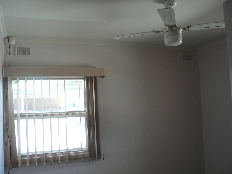 5 Blackham Cres, Smithfield Plains SA 5114