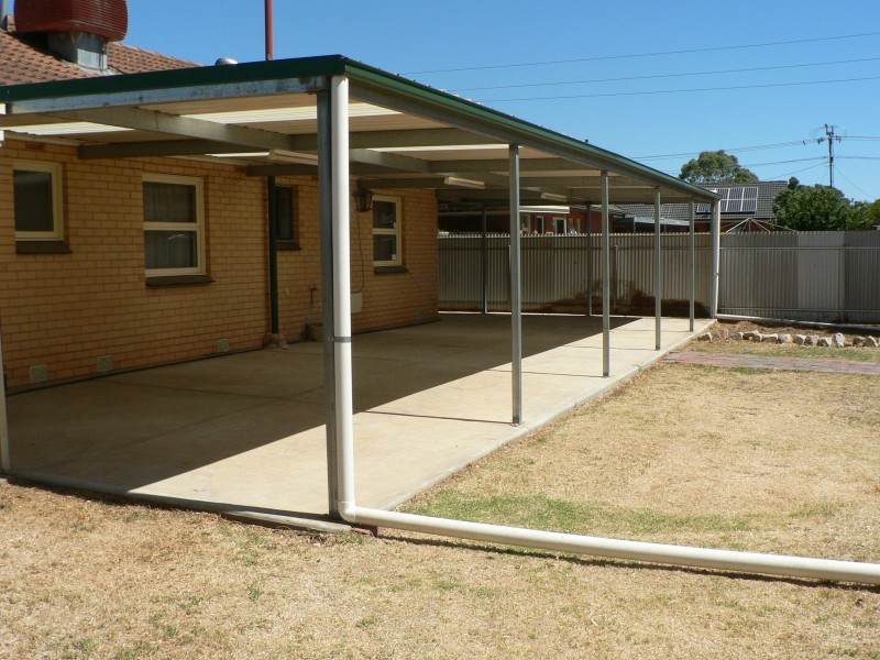 5 Blackham Cres, Smithfield Plains SA 5114