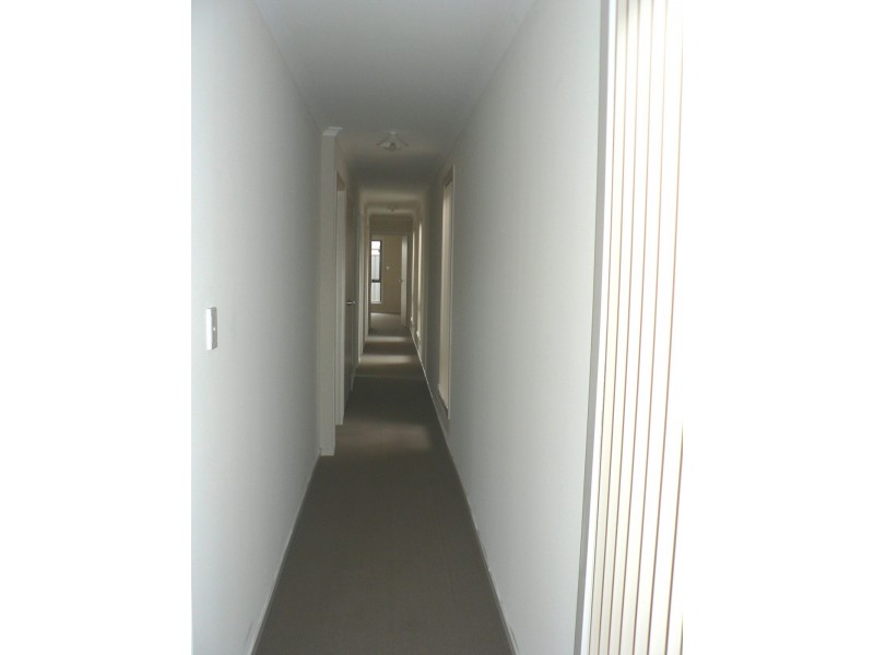 77 Riesling Crescent, Andrews Farm SA 5114