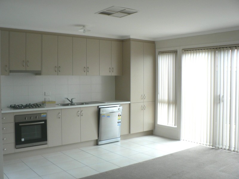 77 Riesling Crescent, Andrews Farm SA 5114