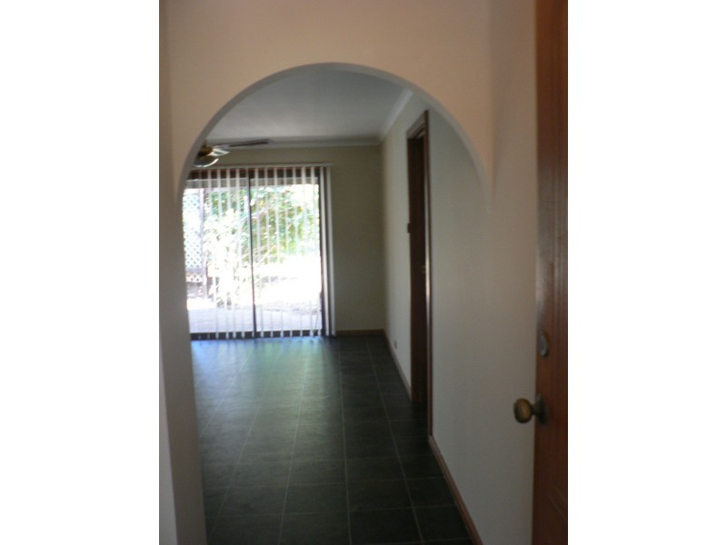 39 Caulfield Cres, Paralowie SA 5108