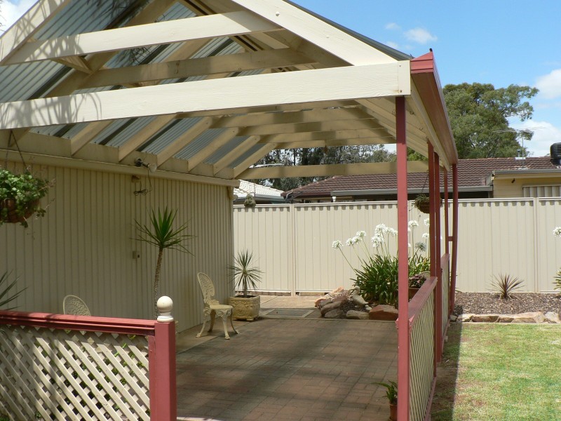 10 Wachtel Crescent, Burton SA 5110