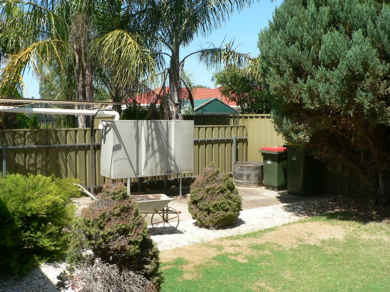 17 Insigna Ave, Andrews Farm SA 5114