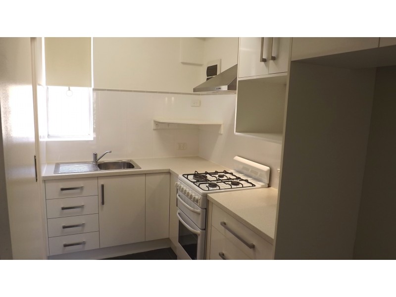 2/1 South Street, Munno Para West SA 5115