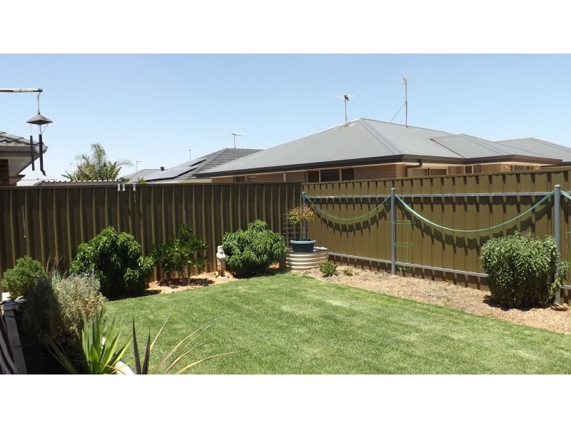 41 Mayfair Drive, Andrews Farm SA 5114