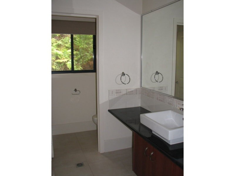 25 Akoonah, Beechmont QLD 4211