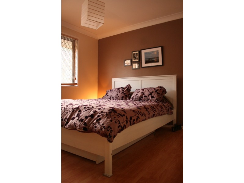 1/105 Sunshine Pde, Miami QLD 4220