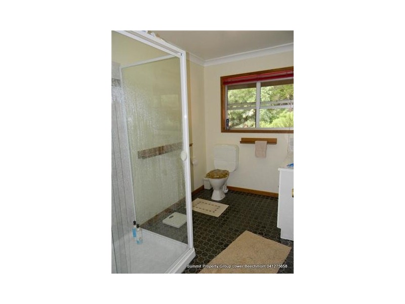 18 Southwest Rd, Beechmont QLD 4211