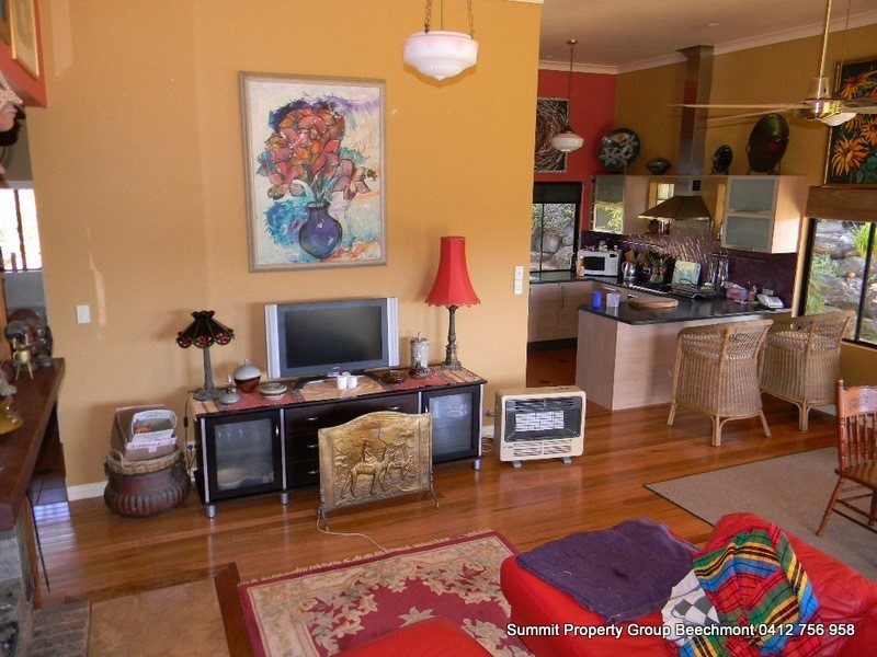 20 Doomben Ct, Beechmont QLD 4211