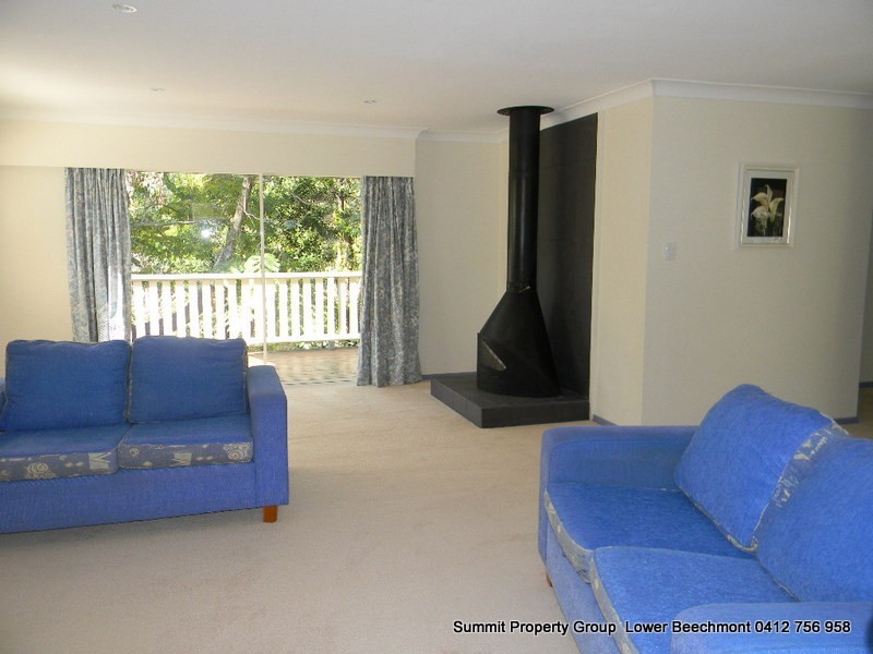 77 North Rd, Lower Beechmont QLD 4211