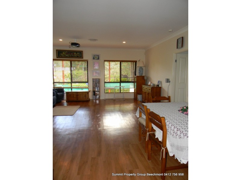 30 Farm Grove Rd, Beechmont QLD 4211