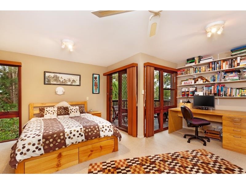 32 Covelee Circuit, Middle Cove NSW 2068