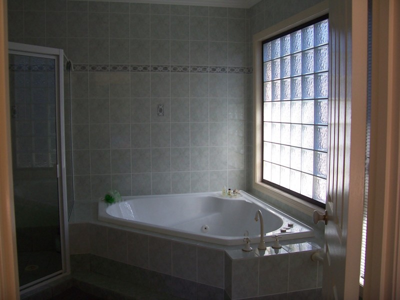 1 Crozet street, Burleigh Waters QLD 4220