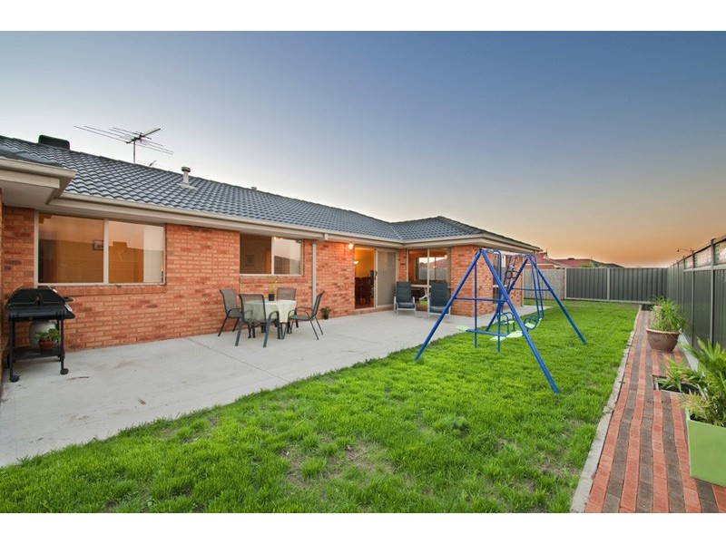 46 Baden Powell Drive, Tarneit VIC 3029