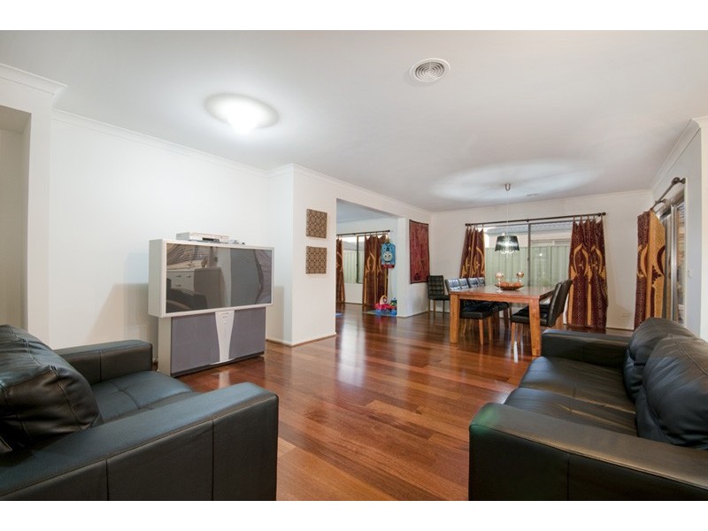 13 Gosford Road, Wyndham Vale VIC 3024