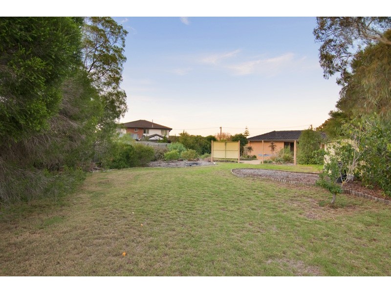 27 Wynarka Drive, Hoppers Crossing VIC 3029