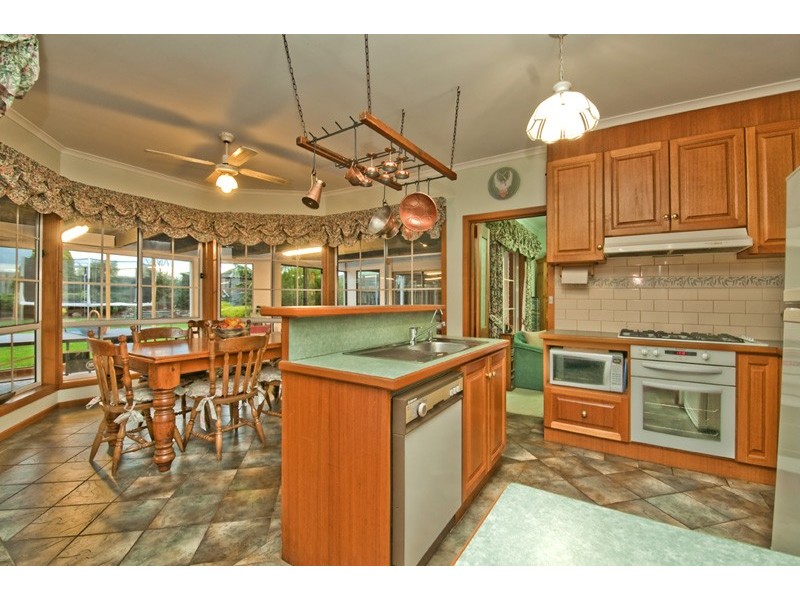 31 Hopetoun Road, Werribee VIC 3030