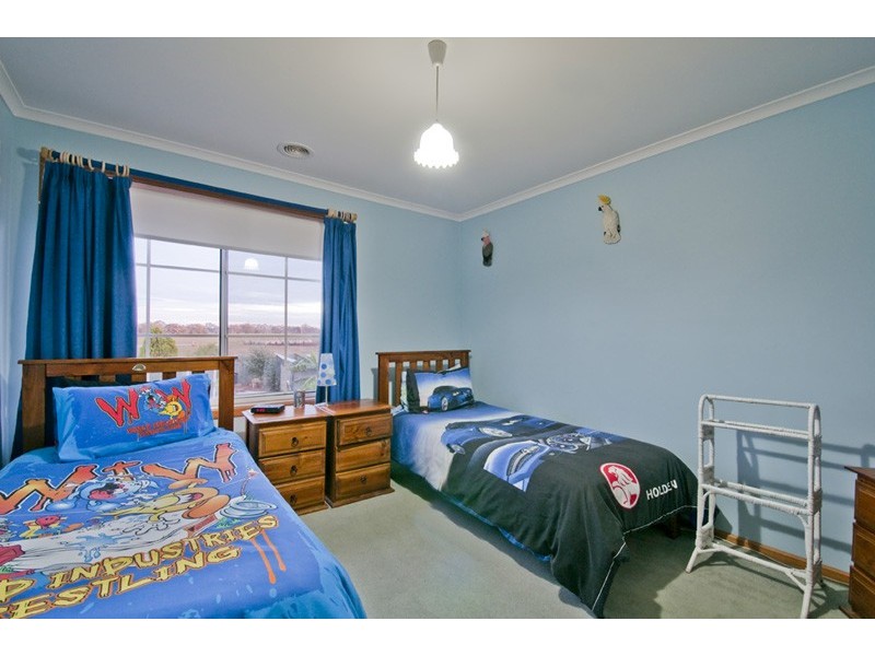 31 Hopetoun Road, Werribee VIC 3030
