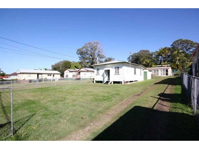 35 Florence St, Brighton QLD 4017