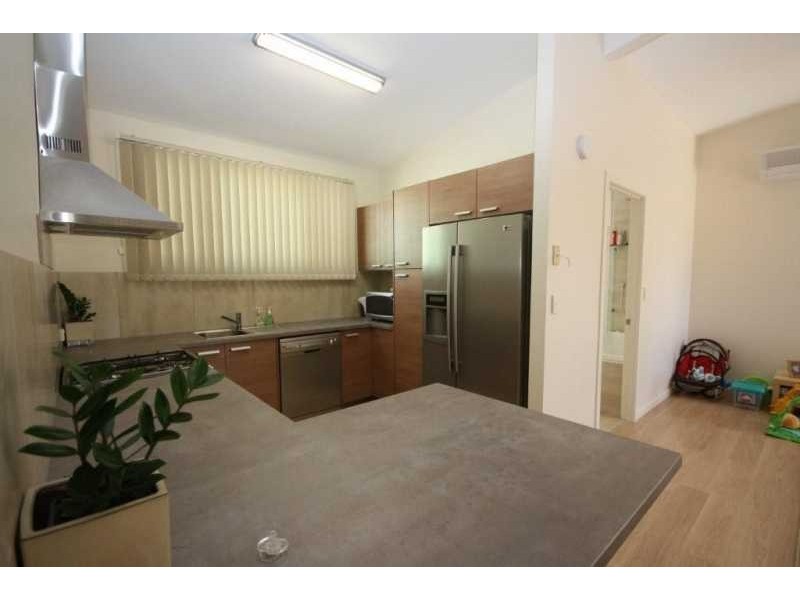 35 Florence St, Brighton QLD 4017