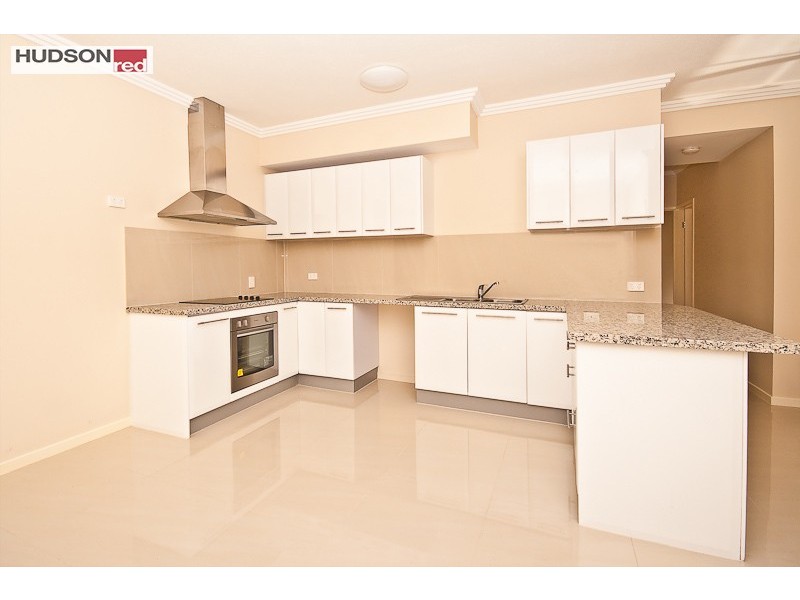 6/32 Rock Street, Scarborough QLD 4020