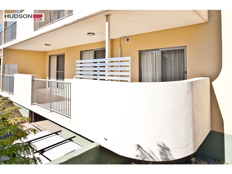 6/32 Rock Street, Scarborough QLD 4020