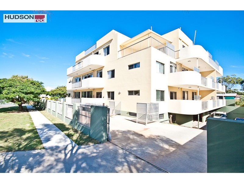 6/32 Rock Street, Scarborough QLD 4020