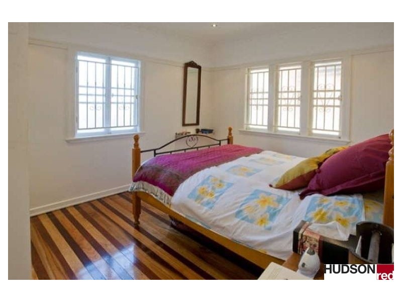 25 Appleby Rd, Stafford QLD 4053