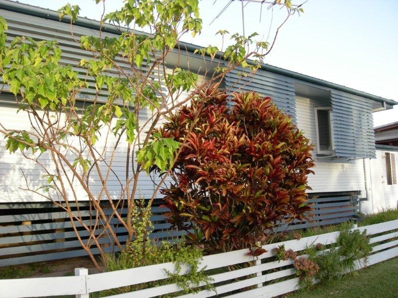 61a Griffith Road, Scarborough QLD 4020
