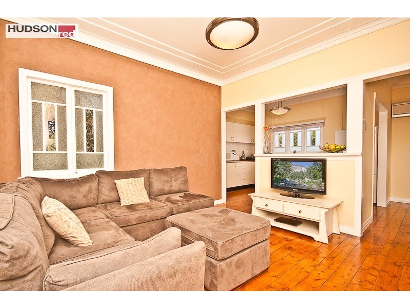 25 Jeays Street, Scarborough QLD 4020