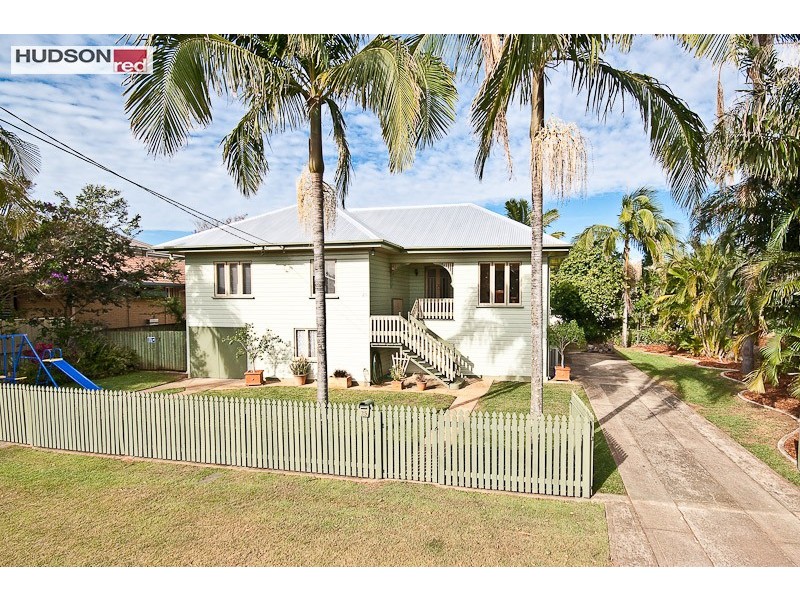 25 Jeays Street, Scarborough QLD 4020