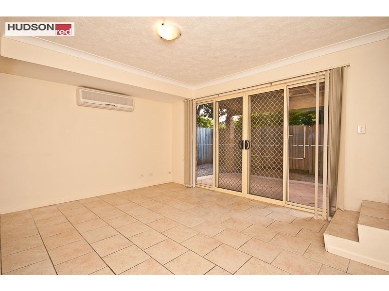 3/14 Osbourne St, Scarborough QLD 4020