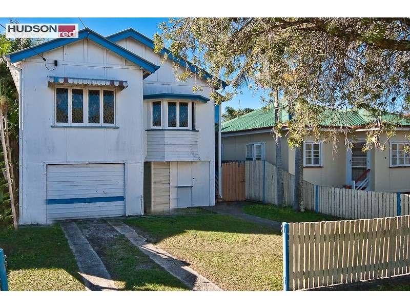 12 Manley St, Redcliffe QLD 4020