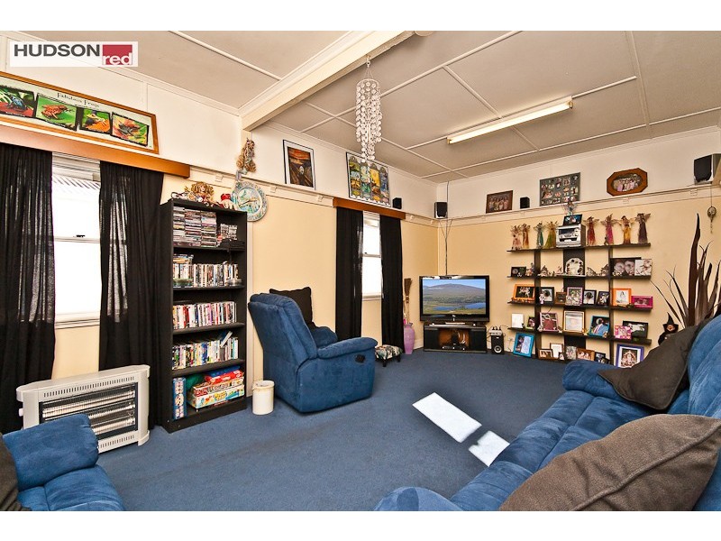 12 Manley St, Redcliffe QLD 4020