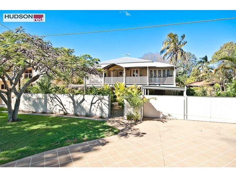 21 Thurecht Prd, Scarborough QLD 4020