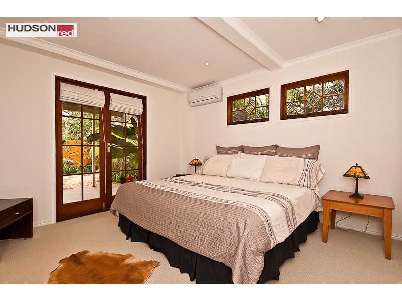 21 Thurecht Prd, Scarborough QLD 4020