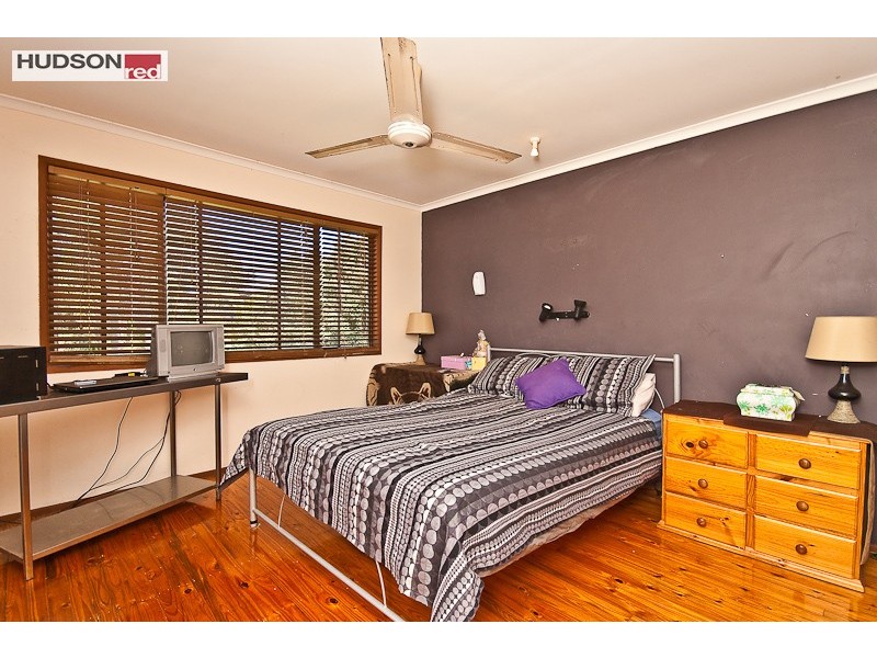 3 Ellen Street, Woody Point QLD 4019