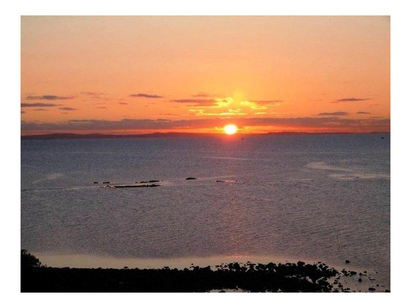 3 Ellen Street, Woody Point QLD 4019