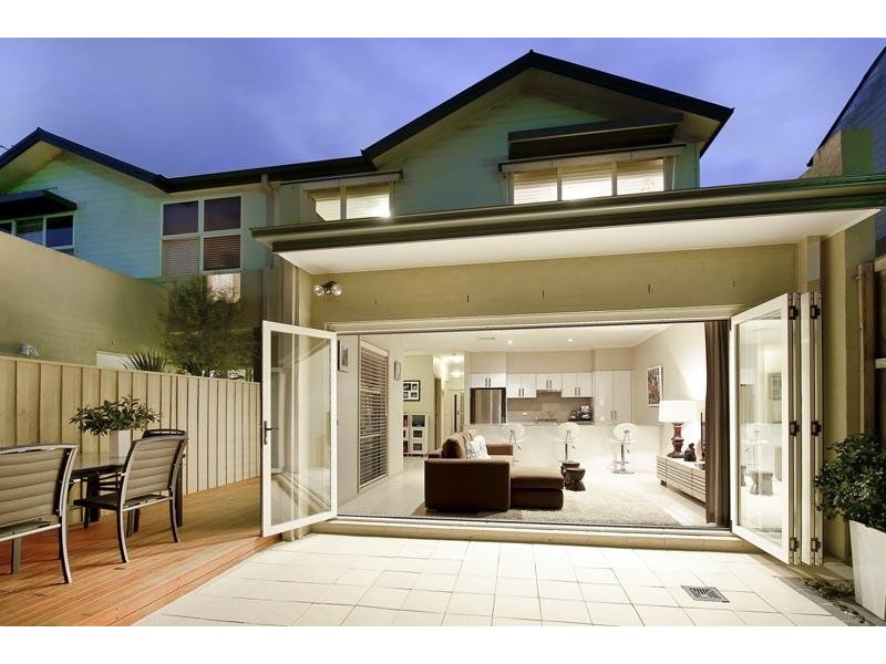 19 Mahogany Blvd, Warriewood NSW 2102