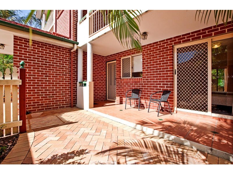 2/45 Bilyana St, Balmoral QLD 4171