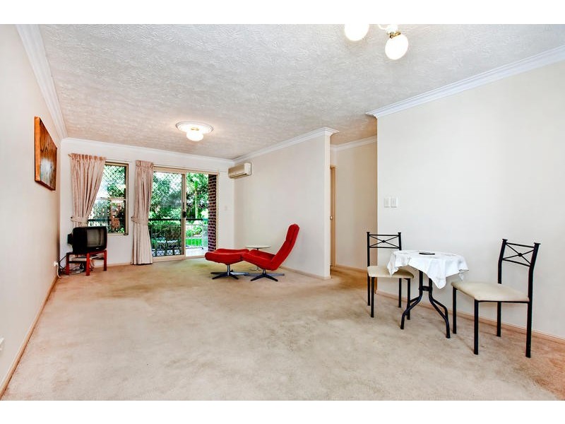 2/45 Bilyana St, Balmoral QLD 4171