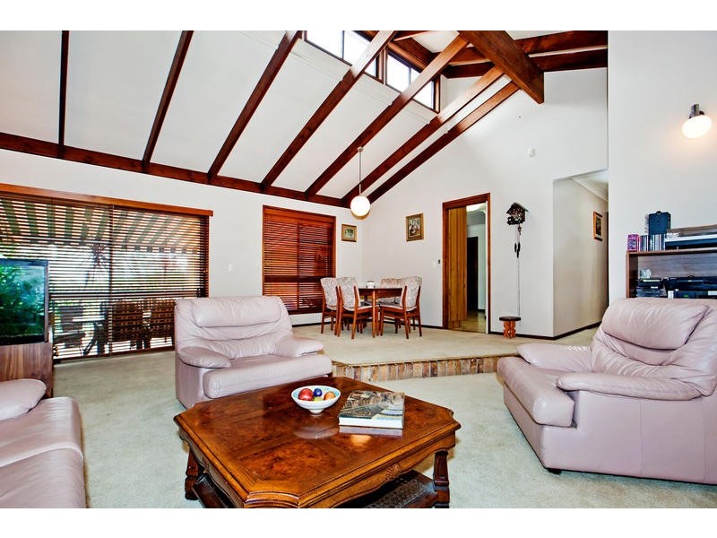 71 Agnes St, Sunnybank QLD 4109