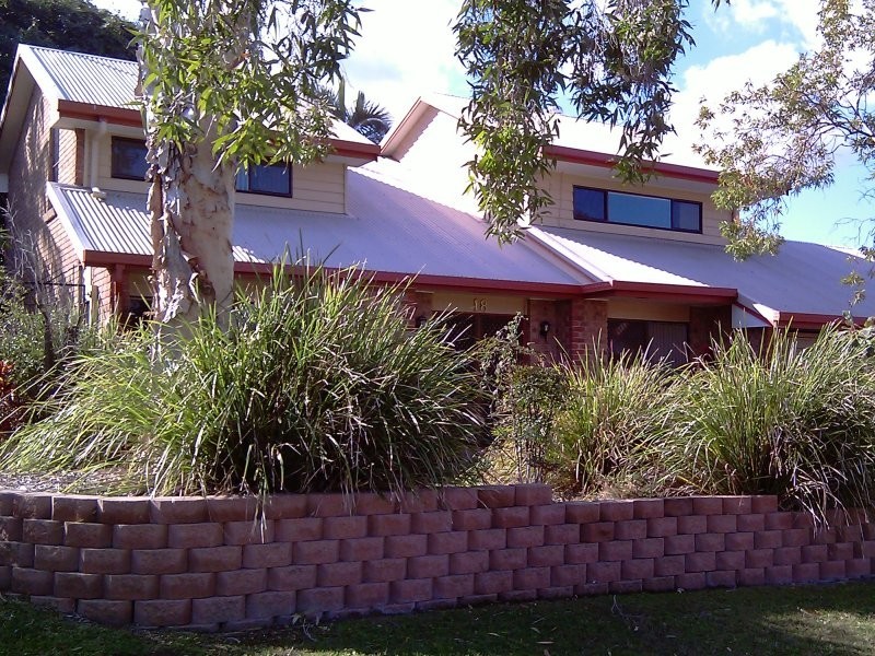 18 Verdelho St, Eight Mile Plains QLD 4113