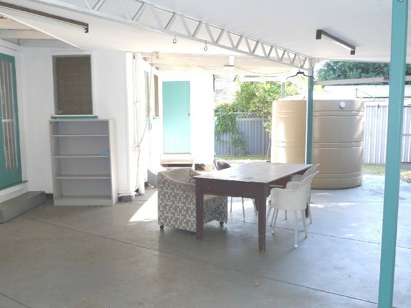 3 Dixon St, Sunnybank QLD 4109