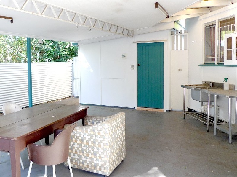 3 Dixon St, Sunnybank QLD 4109