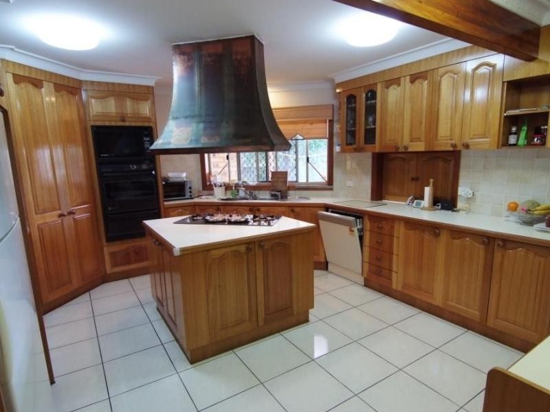 68 Borella Road, Sunnybank Hills QLD 4109