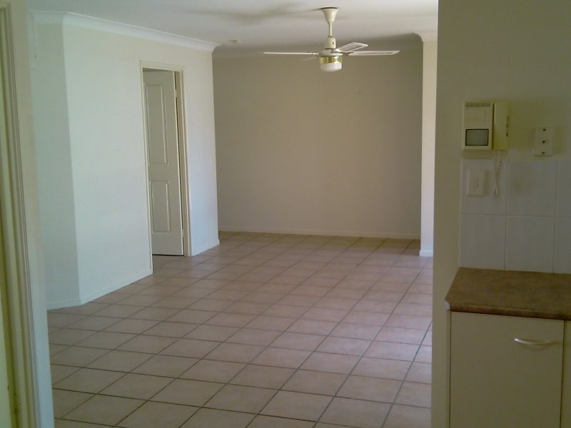 12 Angel St, Eight Mile Plains QLD 4113