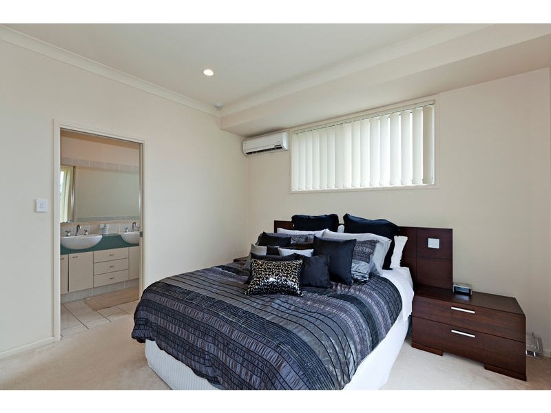 18 Oakvale St, Underwood QLD 4119